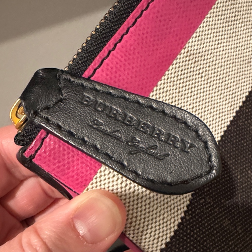 Burberry Canvas Pouch with Pink Trim - Picture 3 of 8